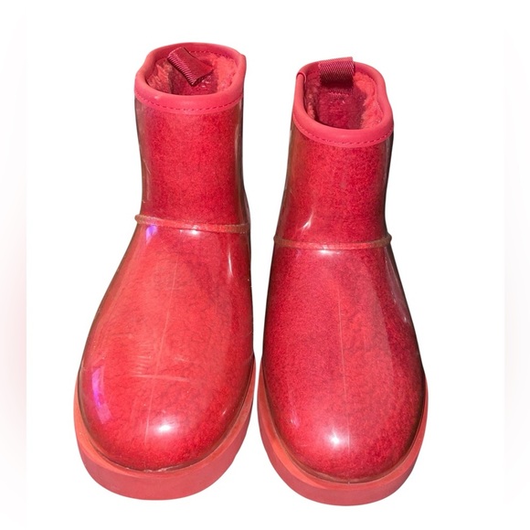 CLASSIC UGG Clear Mini Red Waterproof Ankle Boots - Picture 3 of 5